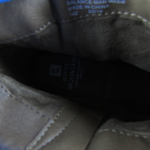 White Mountain Havana Women's Brown Suede Ankle Boots Tassel‎ Zip 8.5M - Picture 7 of 10